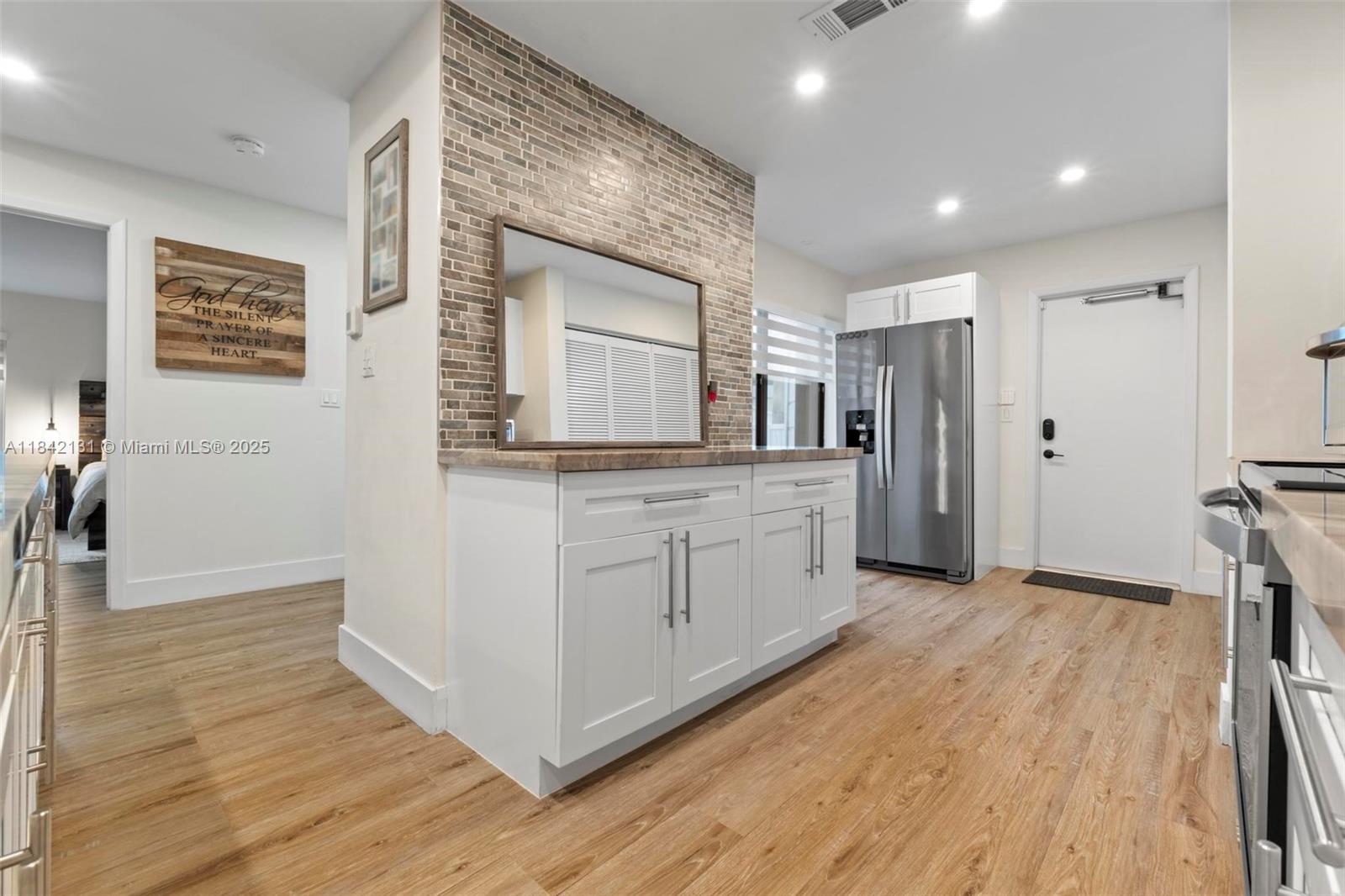 Property photo # 7