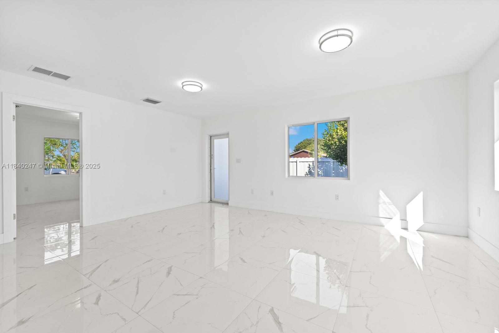 231 NW 3rd Ave, Florida City, Florida image 12