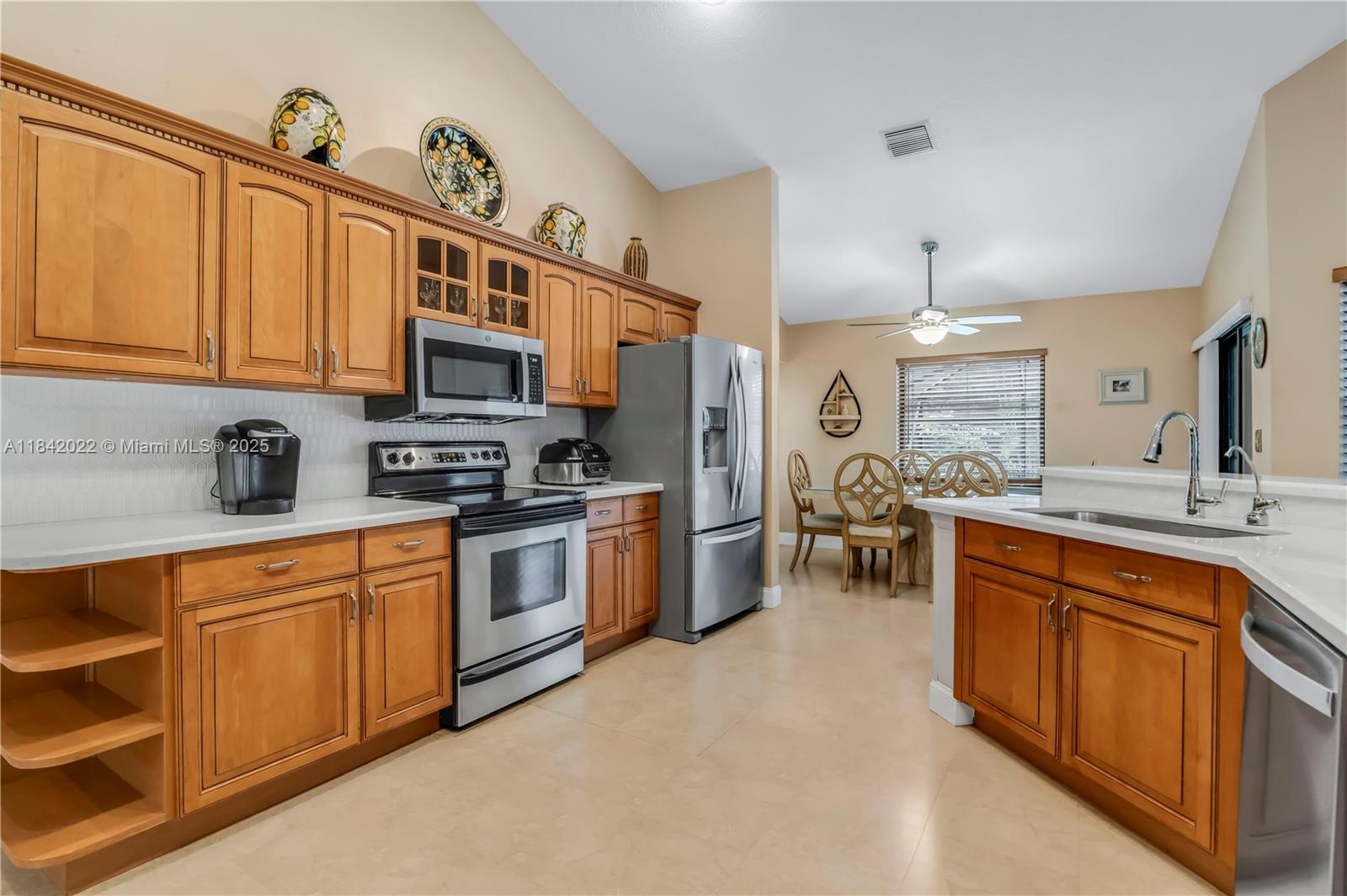 3201 SW 117 Ave, Davie, Florida image 4