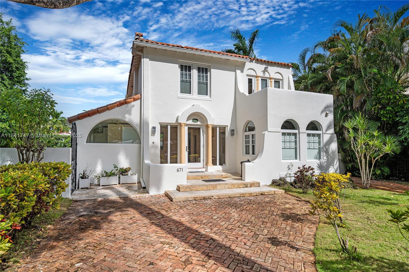 671 NE 57th St, Miami, Florida image 1