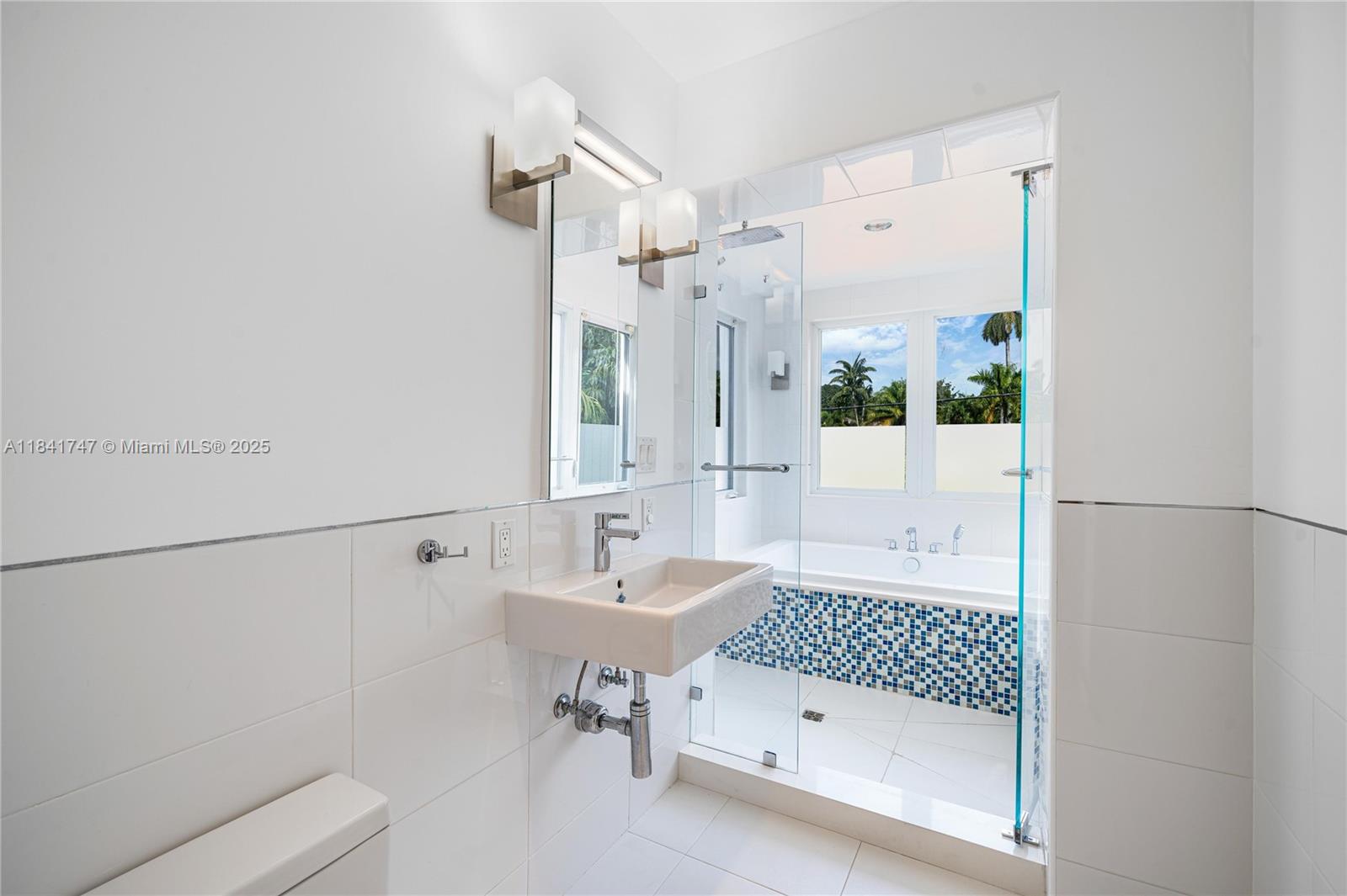 671 NE 57th St, Miami, Florida image 26