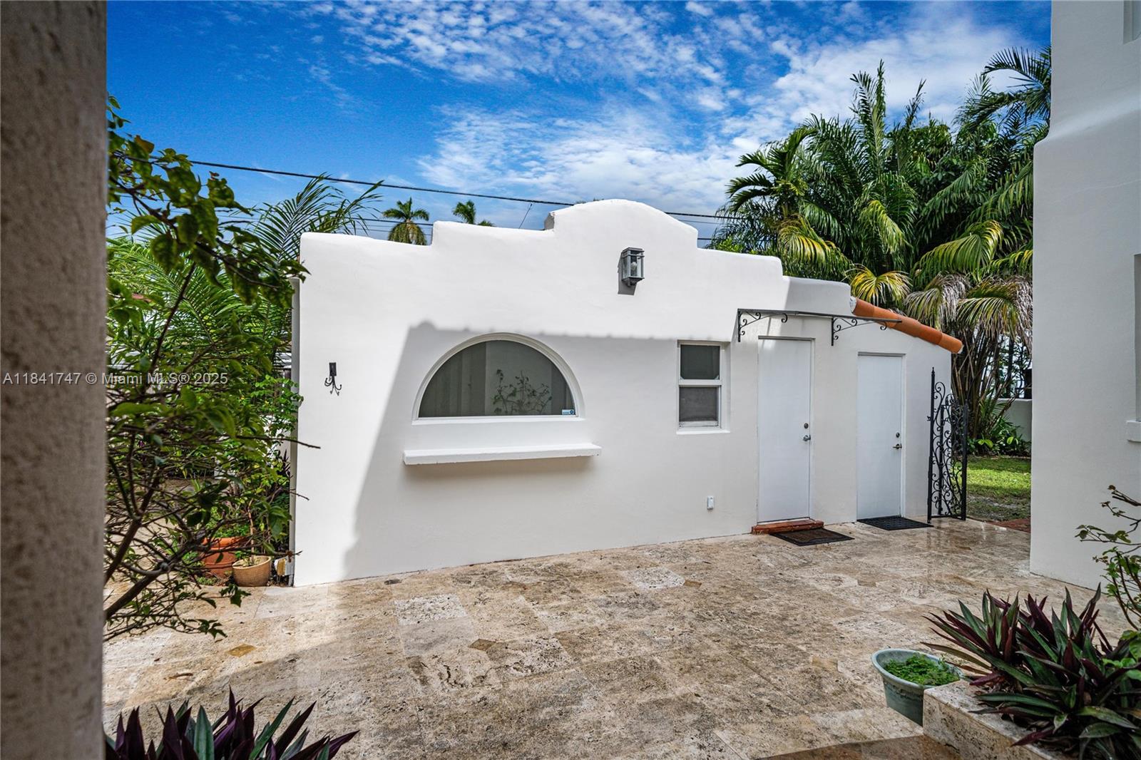 671 NE 57th St, Miami, Florida image 32