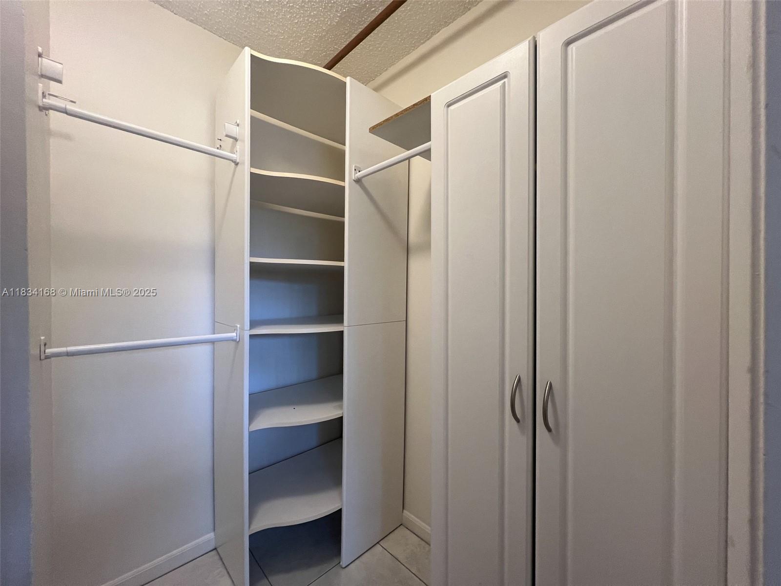 400 S Hollybrook Dr #109, Pembroke Pines, Florida image 22