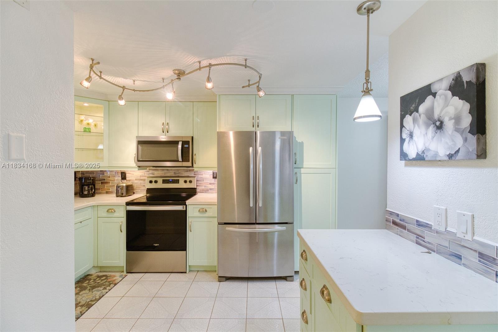 400 S Hollybrook Dr #109, Pembroke Pines, Florida image 3