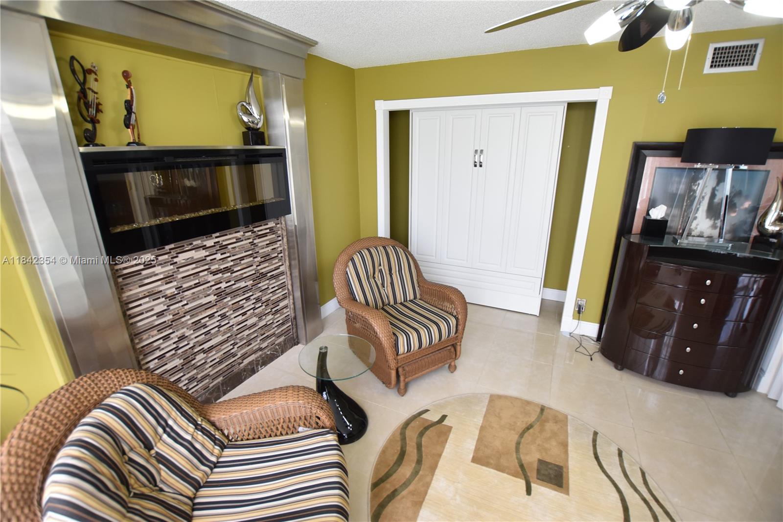 Property photo # 2