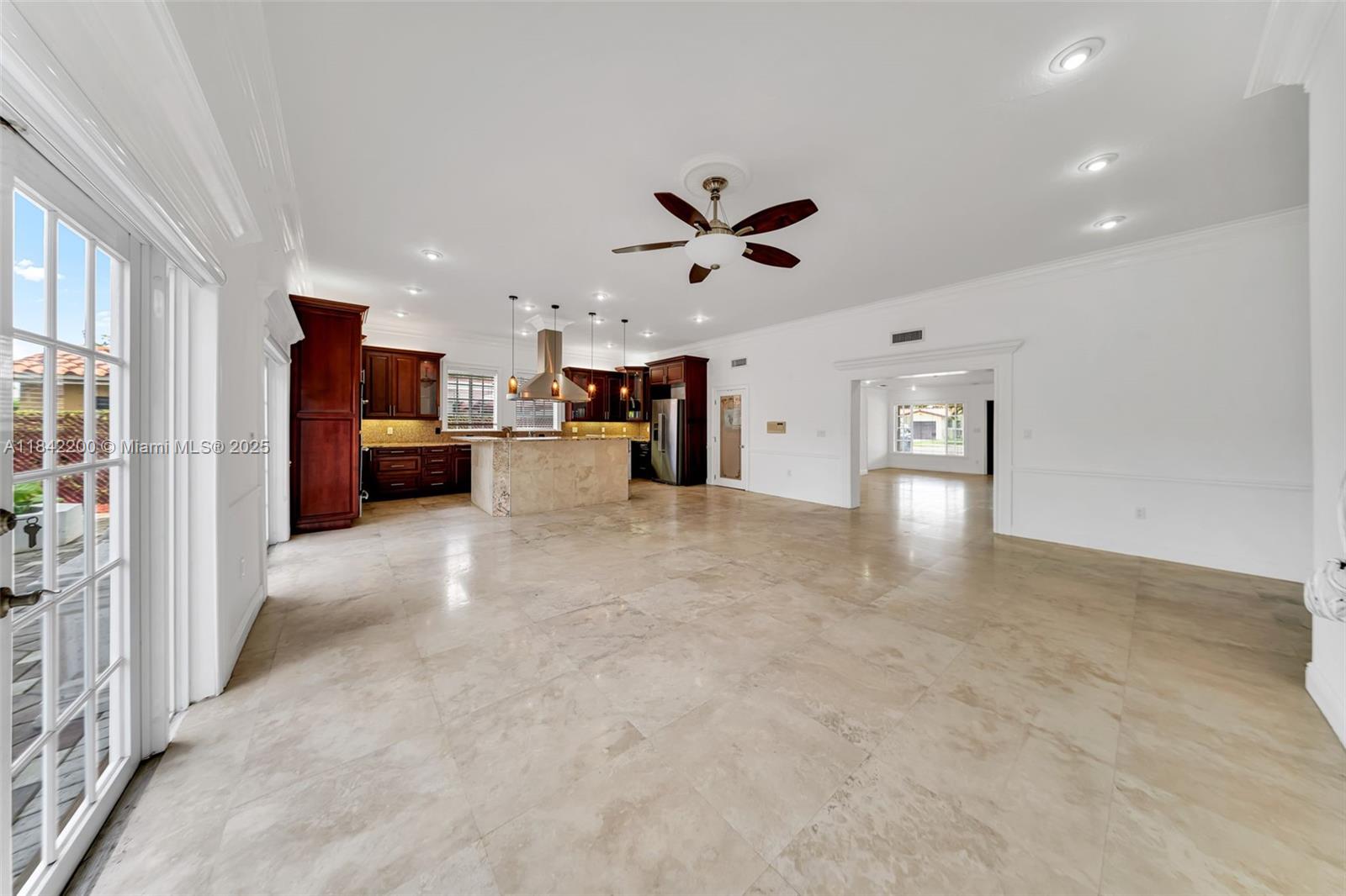2705 SW 108th Ct, Miami, Florida image 11