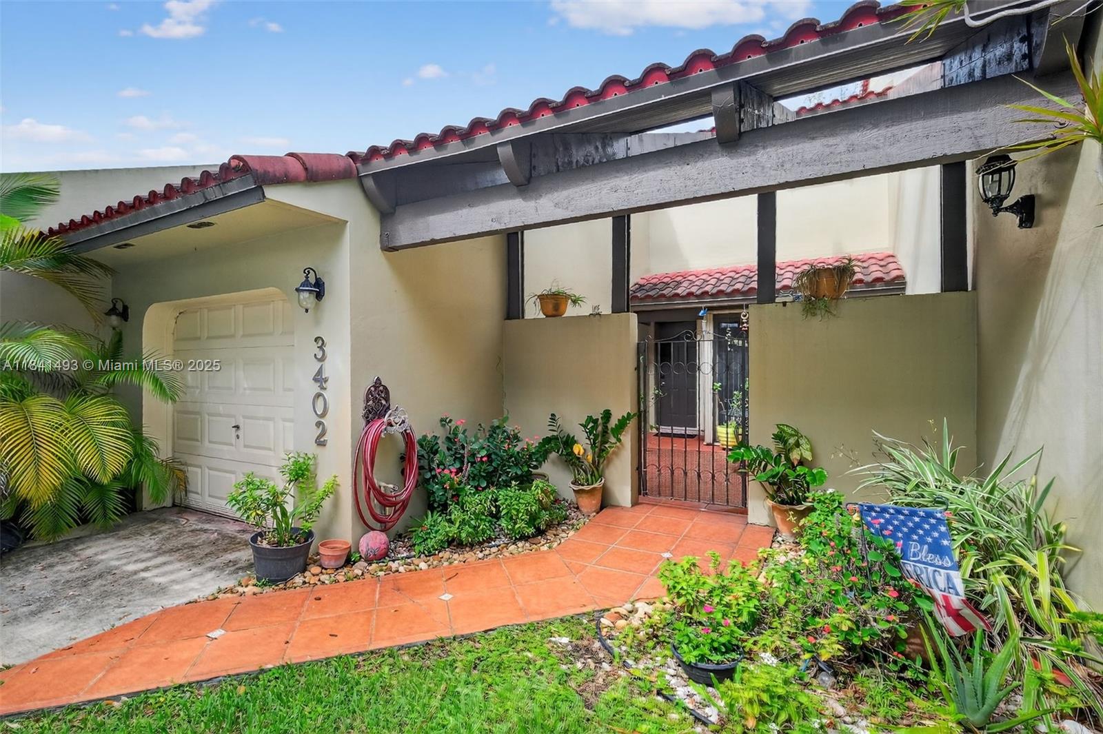 3402 Torremolinos Ave #F-35, Doral, Florida image 1