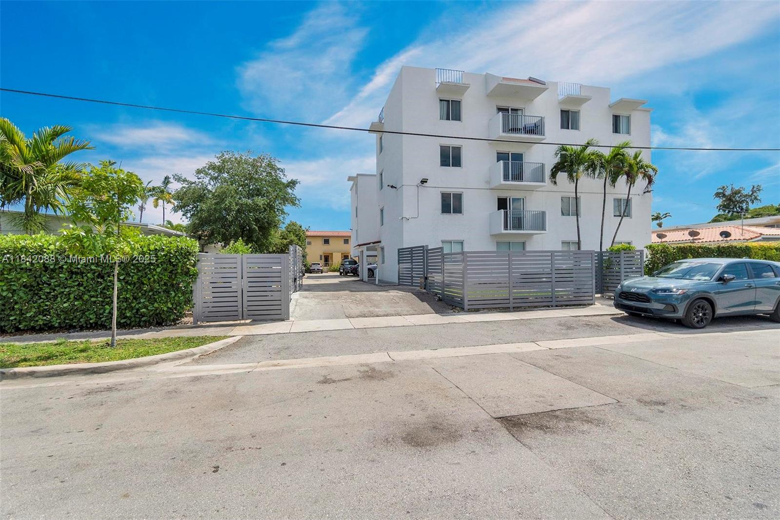 Property photo # 7