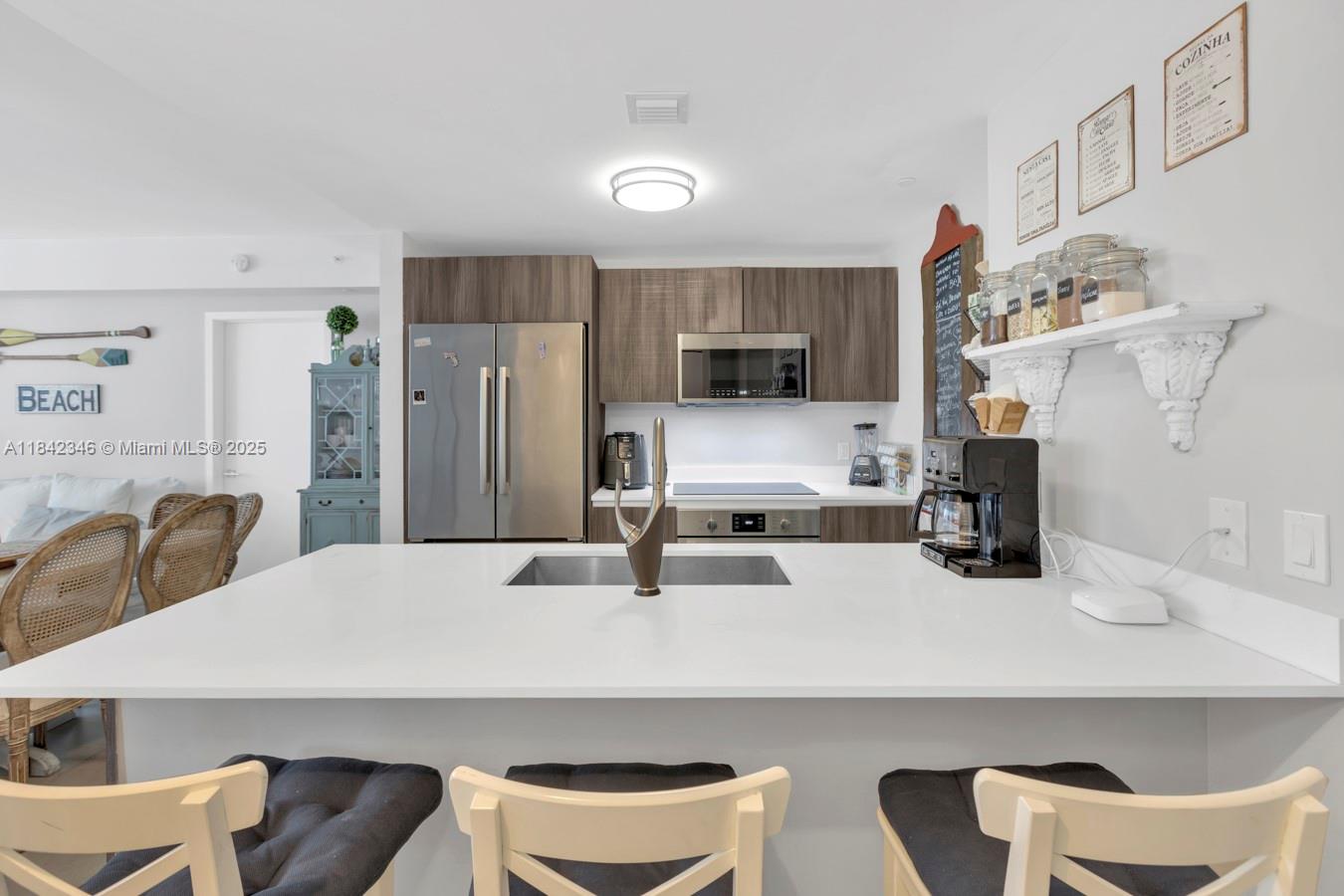 Property photo # 2