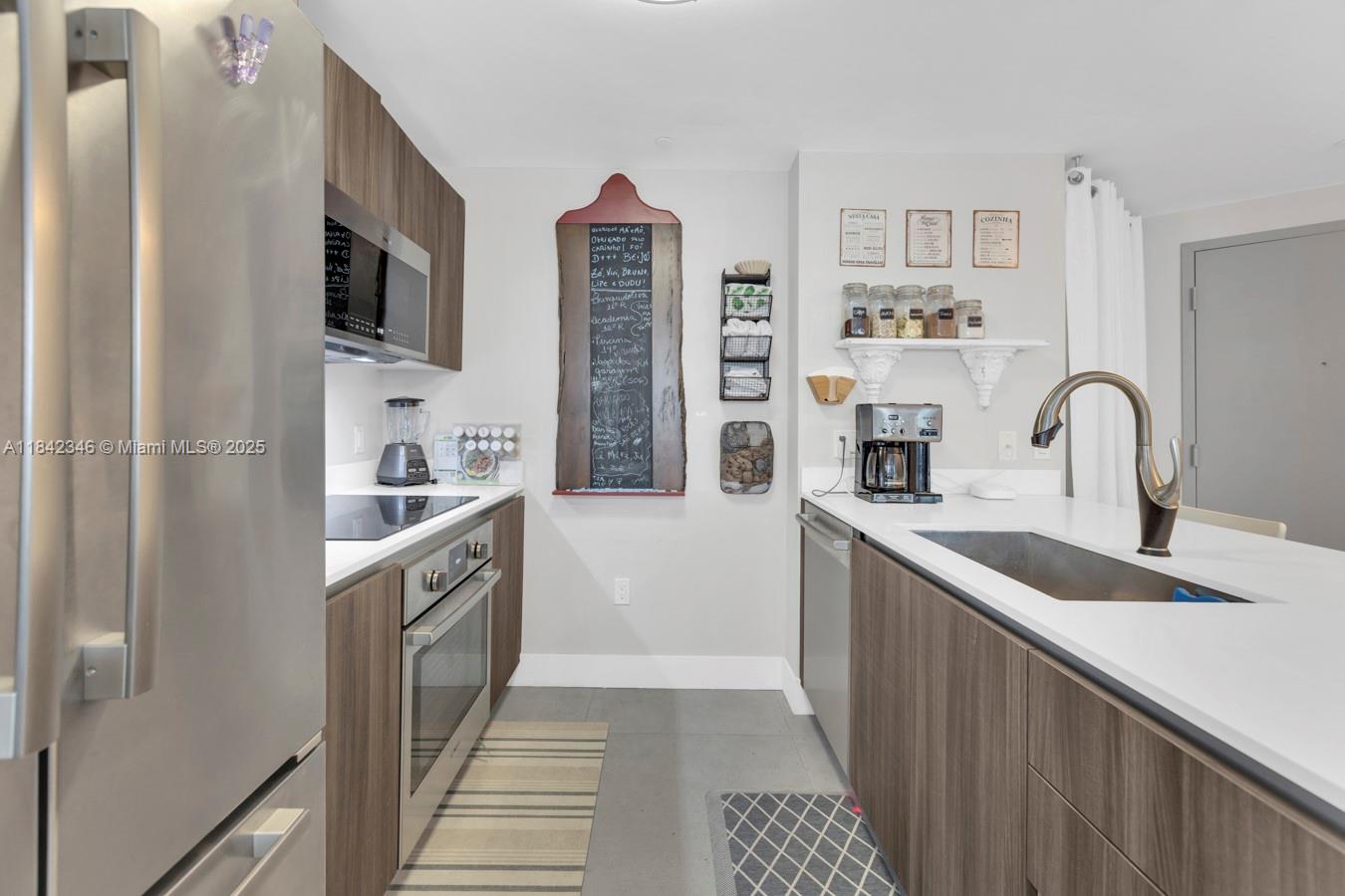 Property photo # 8