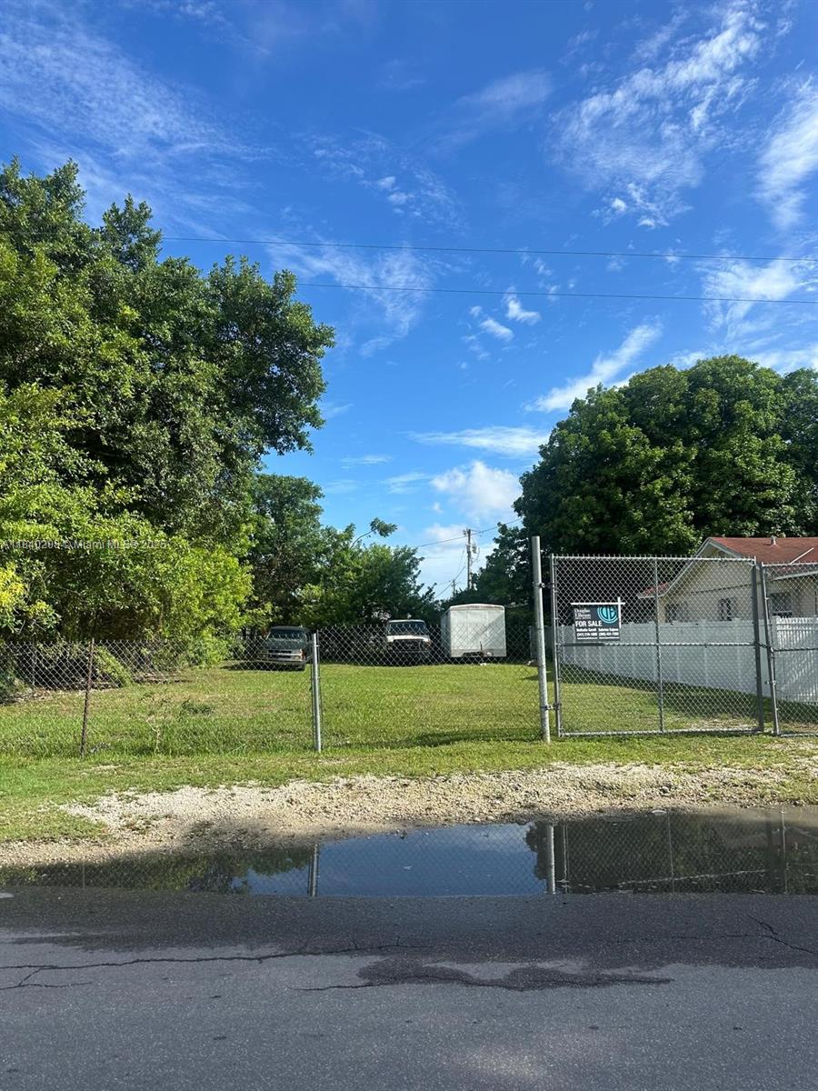 130 NE 75th St, Miami, Florida image 3