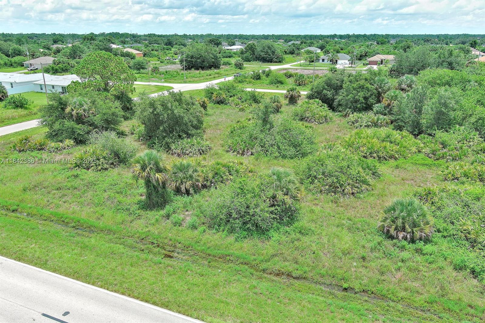 841 Milwaukee Blvd, Lehigh Acres, Florida image 3