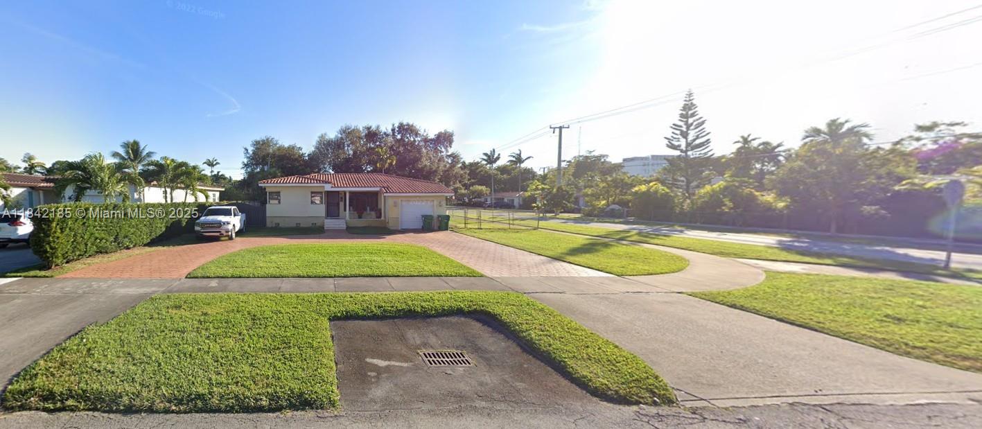 6040 SW 29th St, Miami, Florida image 1