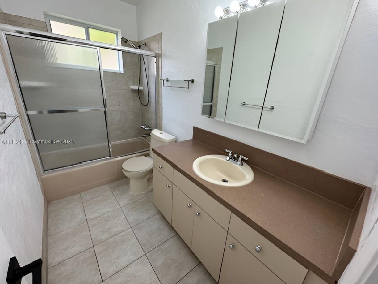 2030 N 54th Ave, Hollywood, Florida image 21