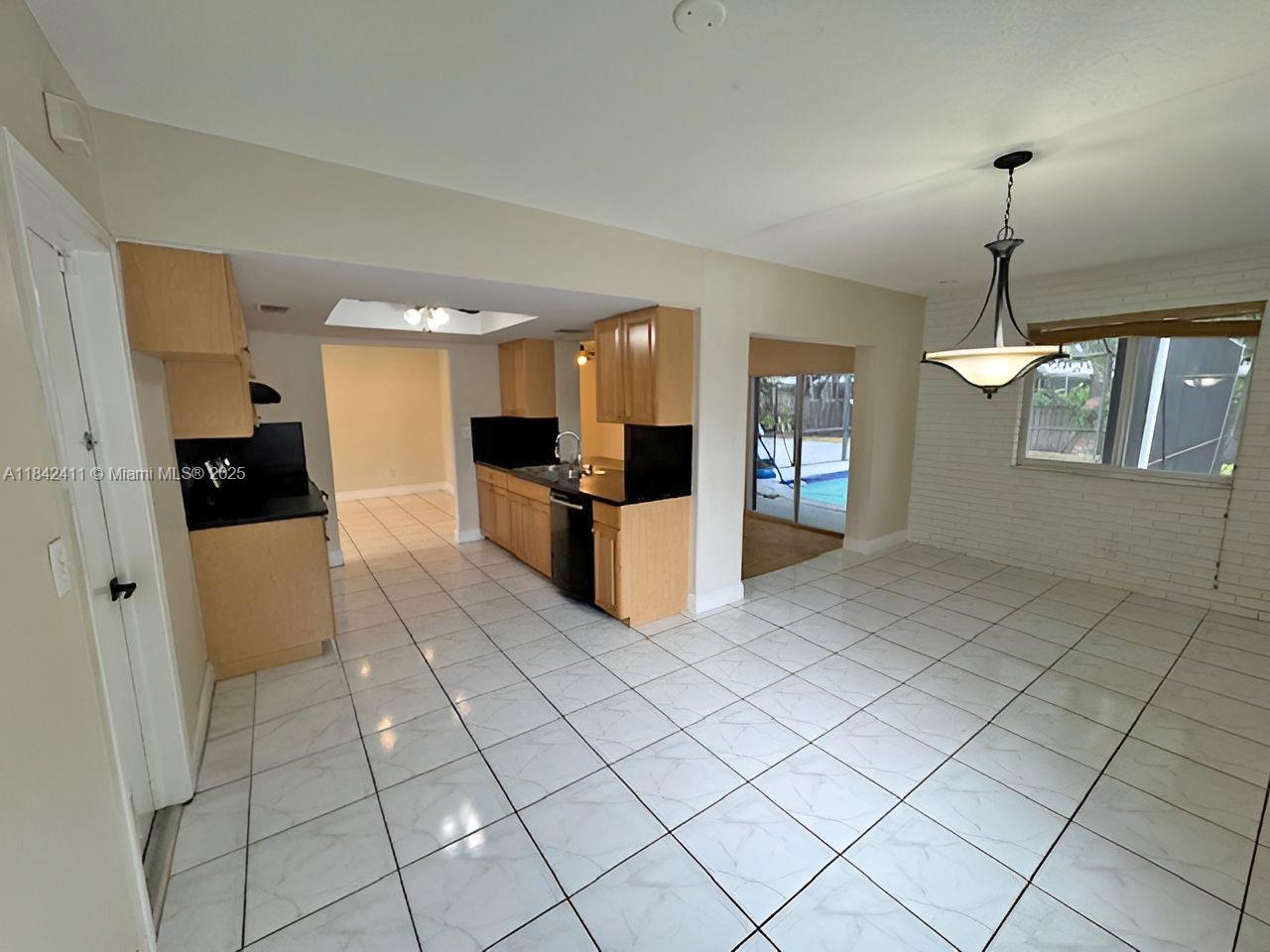 2030 N 54th Ave, Hollywood, Florida image 6