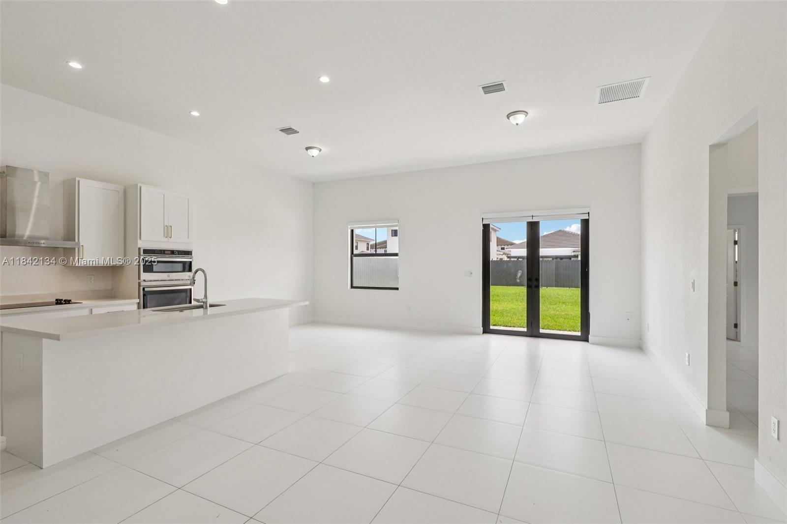 14430 SW 18th St, Miami, Florida image 8