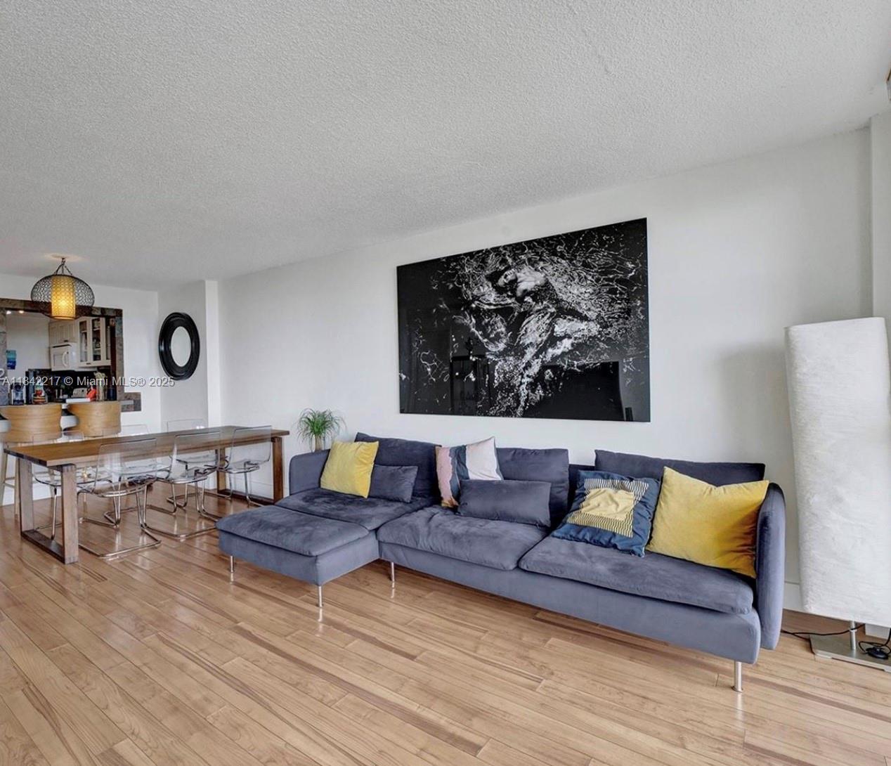 Property photo # 8