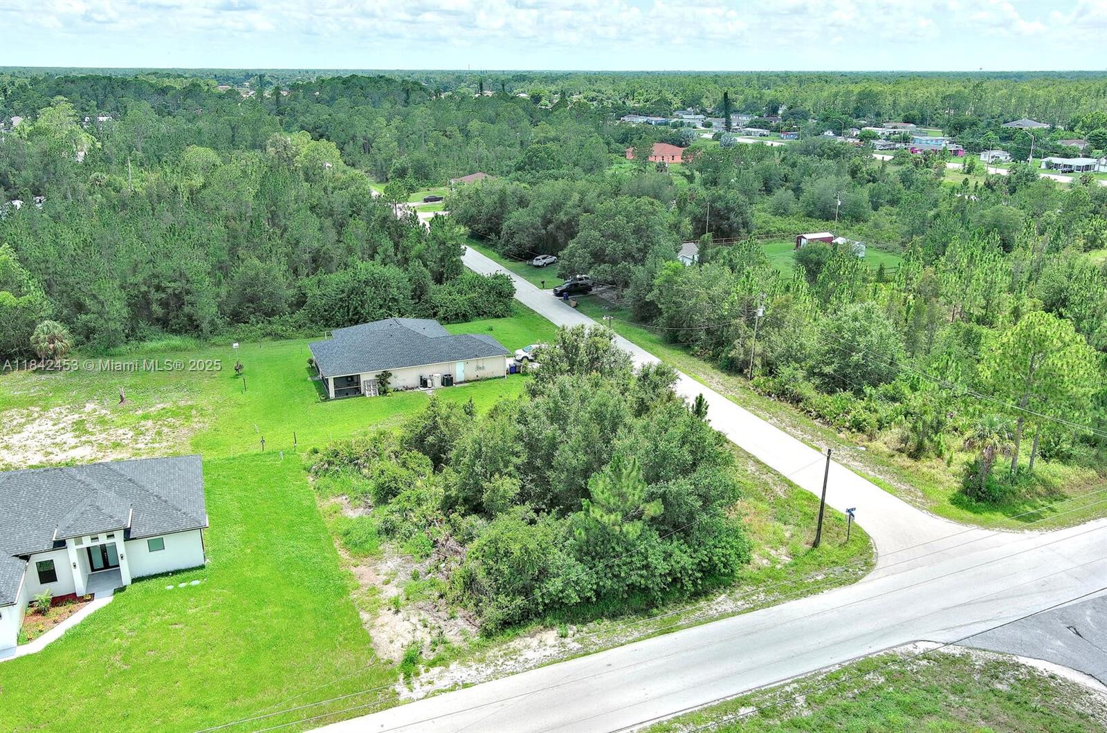 2500 E 10th St, Lehigh Acres, Florida image 7