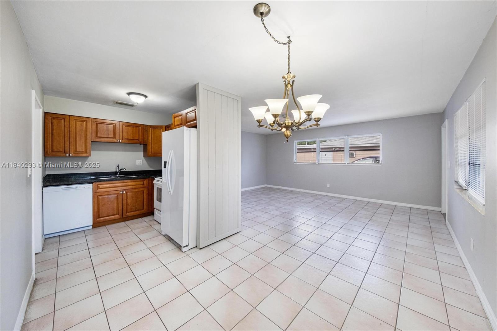 6425 SW 21st St, Miramar, Florida image 7