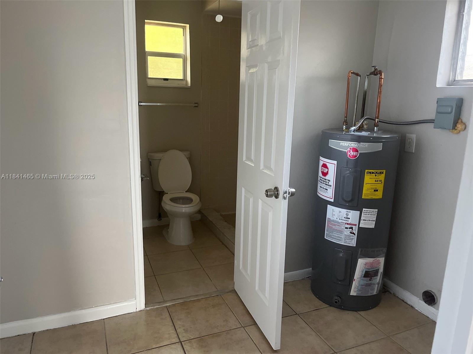 7420 N Farragut St, Hollywood, Florida image 34