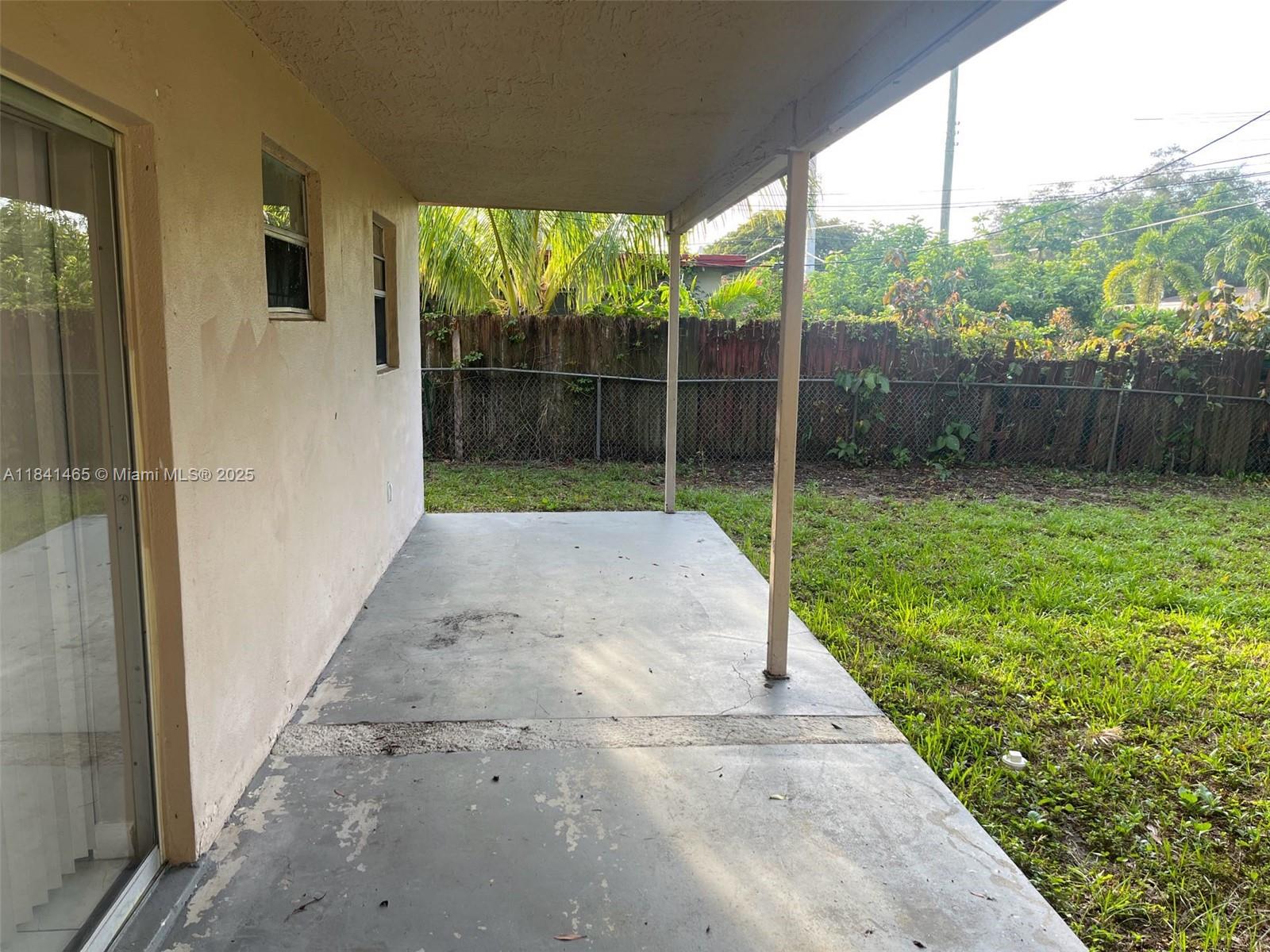 7420 N Farragut St, Hollywood, Florida image 35