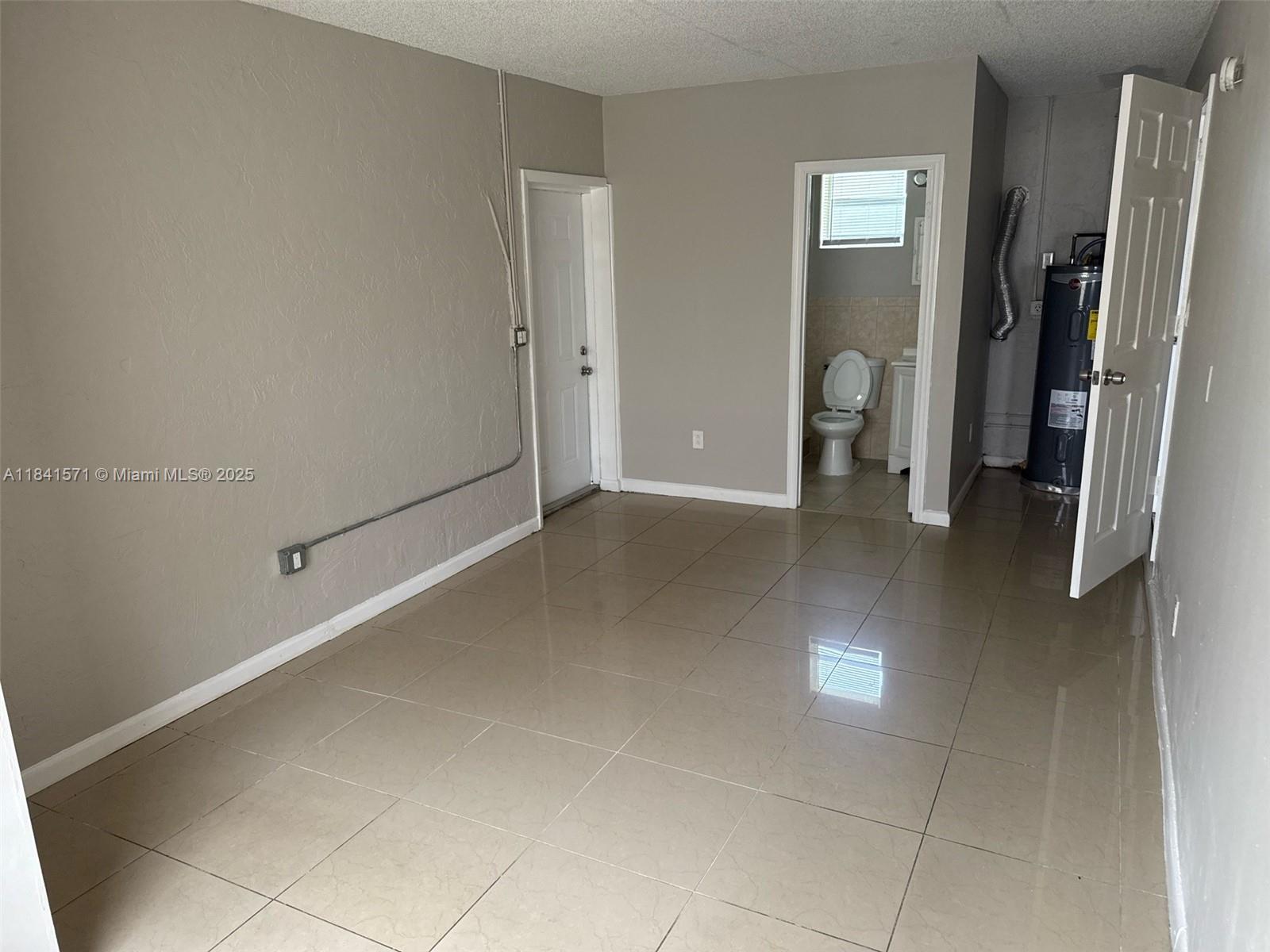 7699 SW 6th St, North Lauderdale, Florida image 9