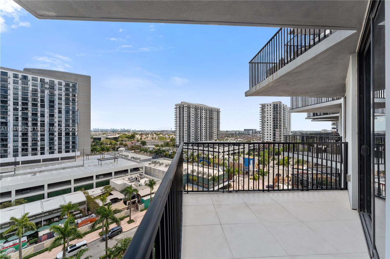 5300 NW Paseo Blvd #805, Doral, Florida image 11