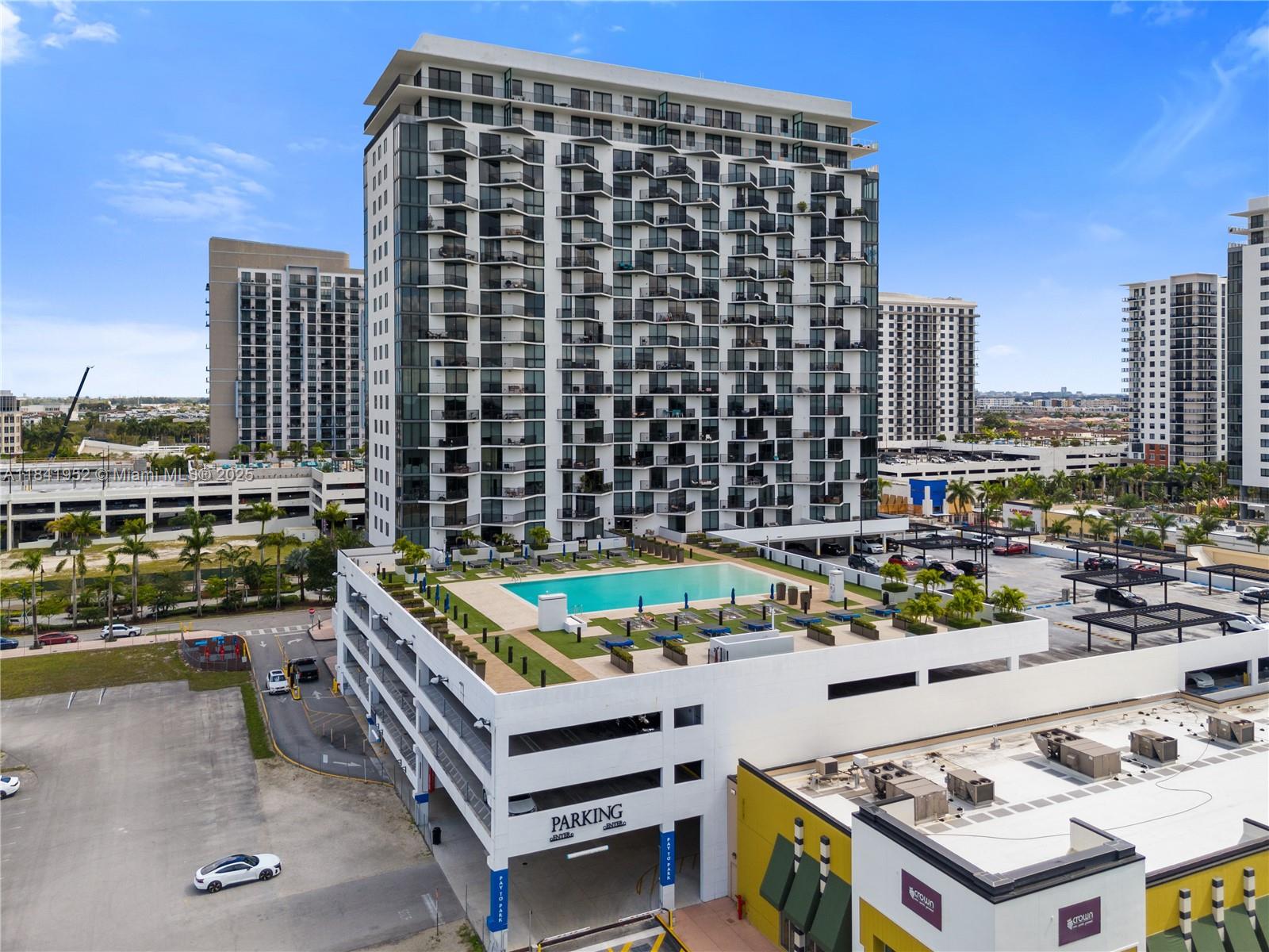 5300 NW Paseo Blvd #805, Doral, Florida image 2