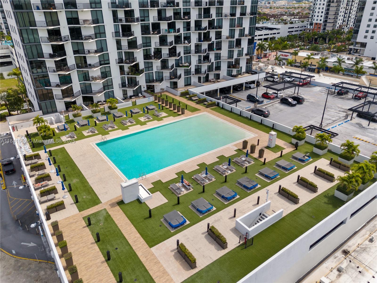 5300 NW Paseo Blvd #805, Doral, Florida image 20