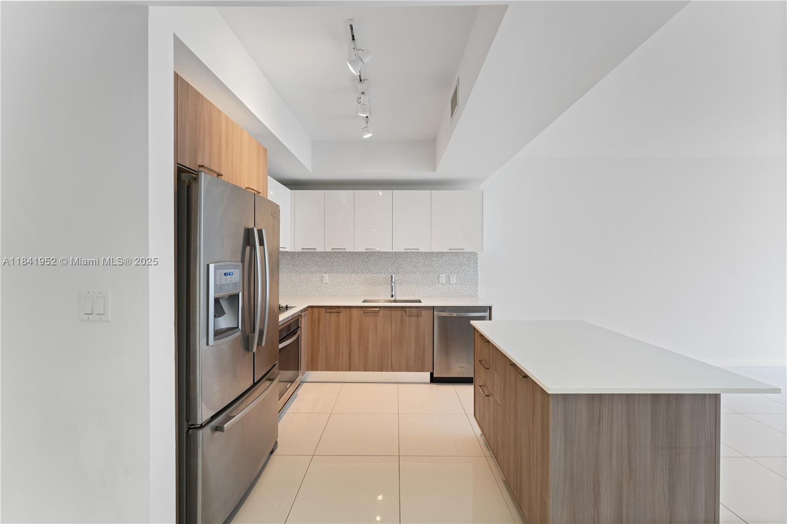 5300 NW Paseo Blvd #805, Doral, Florida image 4