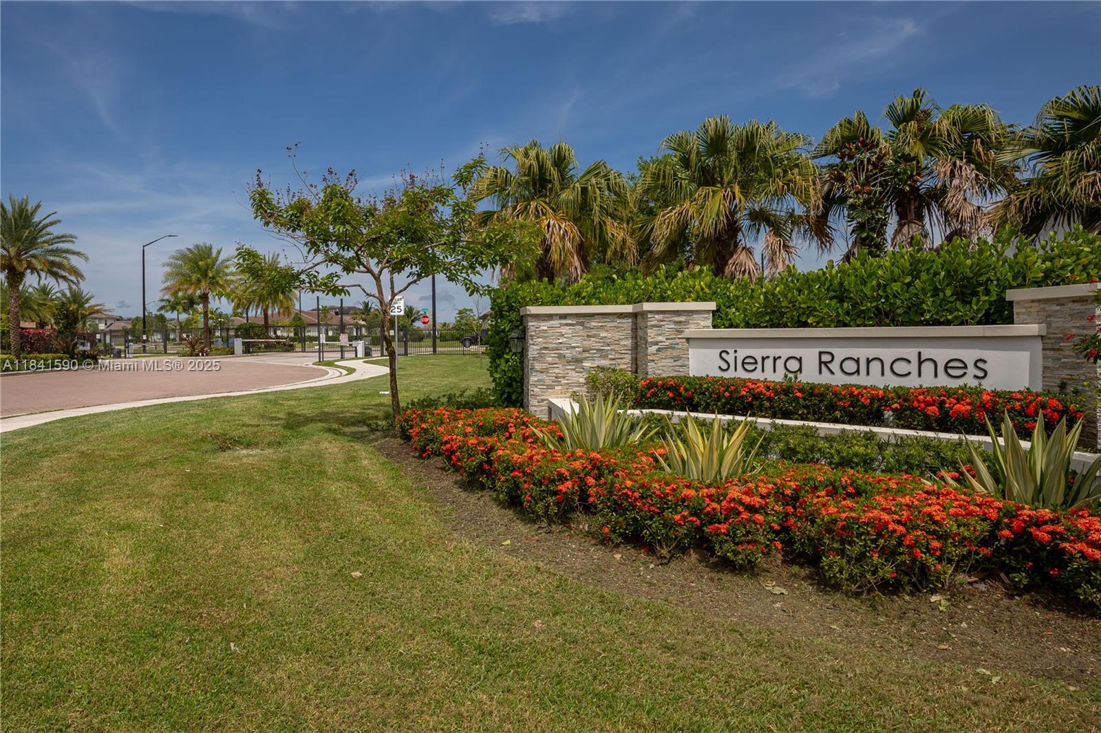 1830 Meadows Dr, Davie, Florida image 40