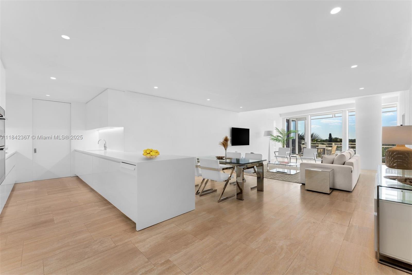 Property photo # 9