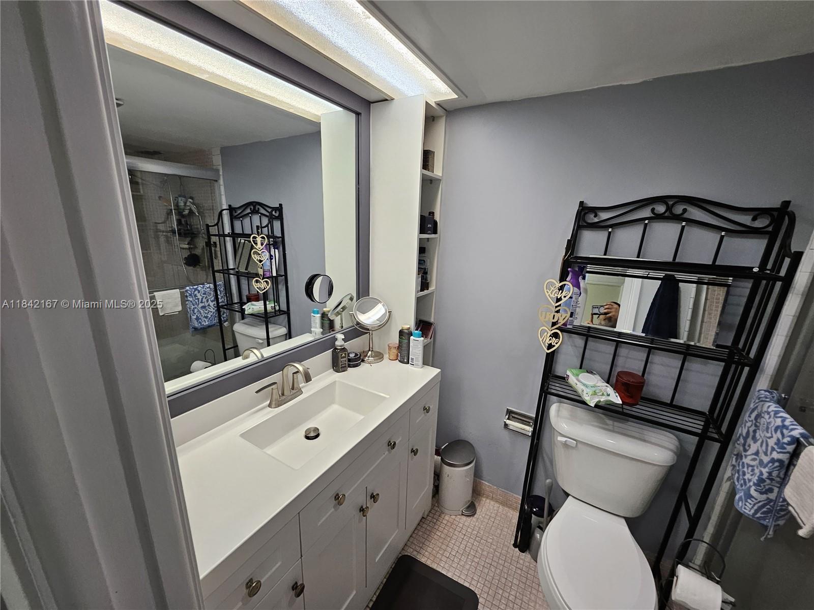 3250 N Palm Aire Dr #103, Pompano Beach, Florida image 20
