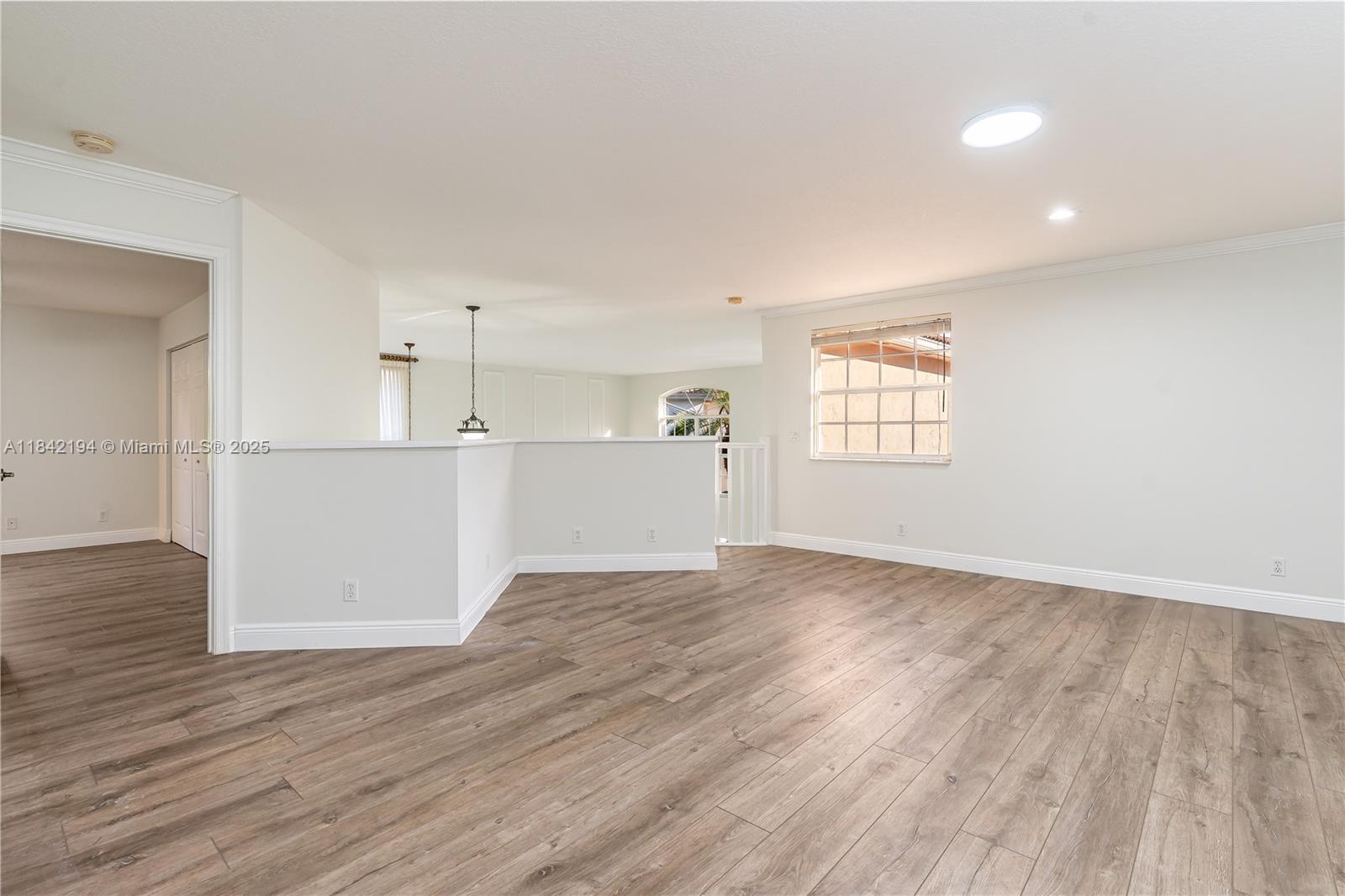 13317 NW 14th St, Pembroke Pines, Florida image 25