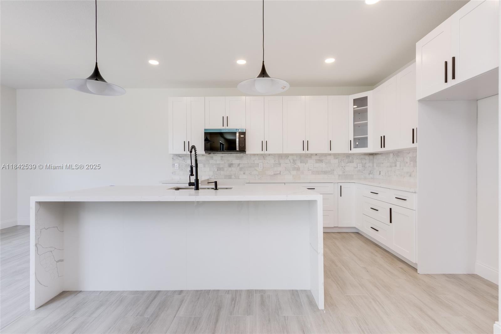 3460 SW 18th St, Fort Lauderdale, Florida image 19