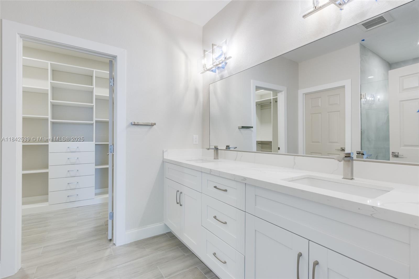 3460 SW 18th St, Fort Lauderdale, Florida image 37
