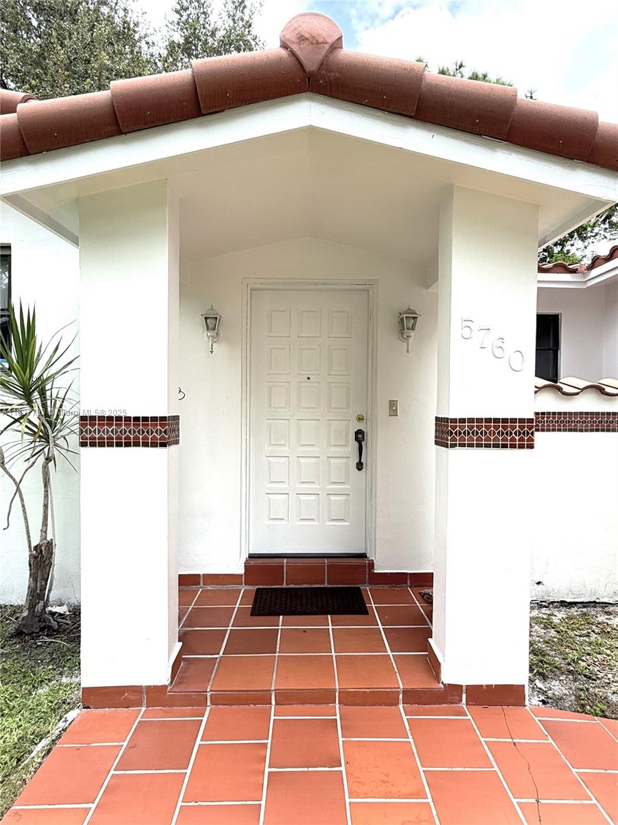 5760 SW 55th St, Miami, Florida image 2