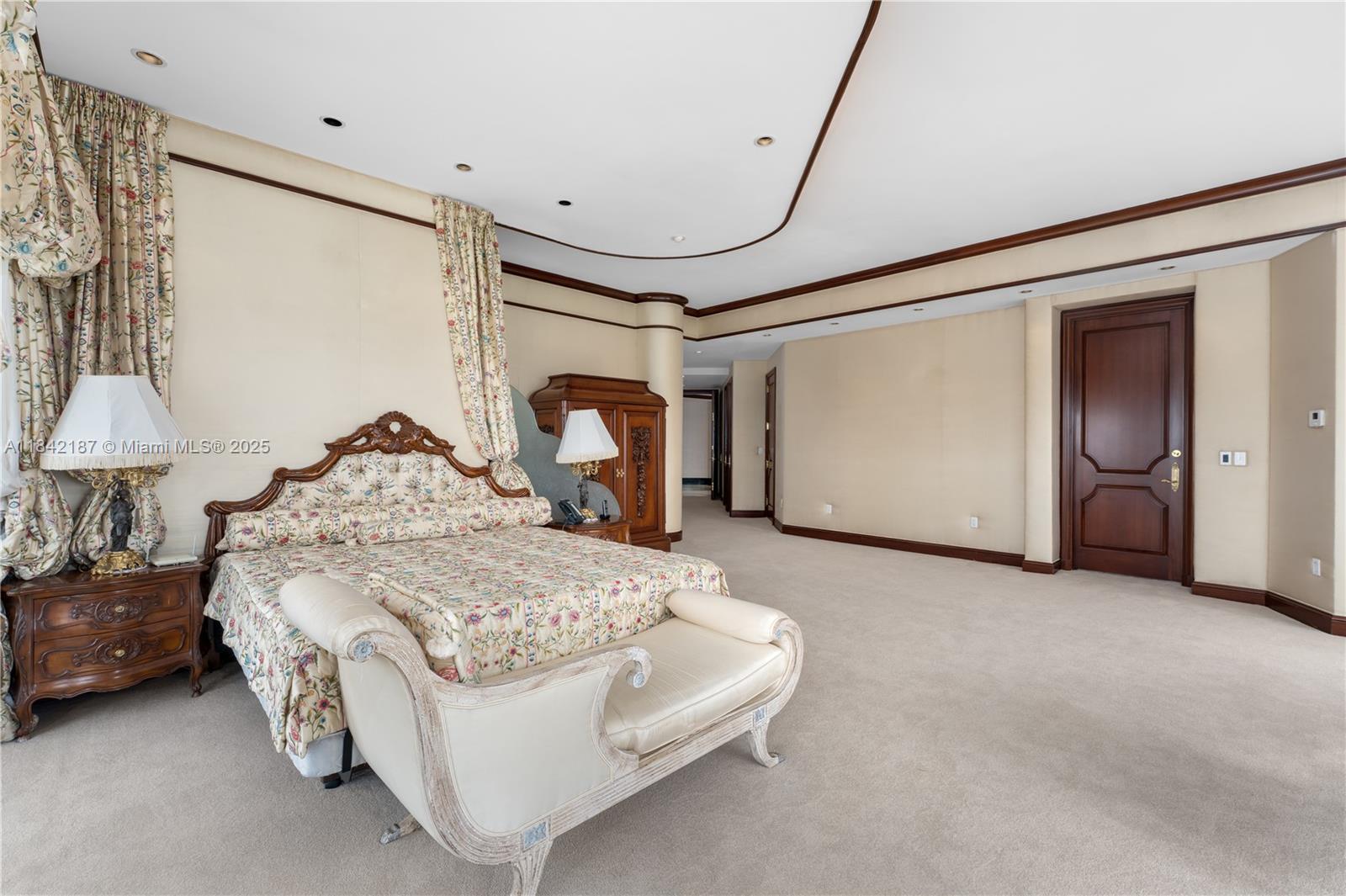 5757 Collins Ave #PH-4, Miami Beach, Florida image 18