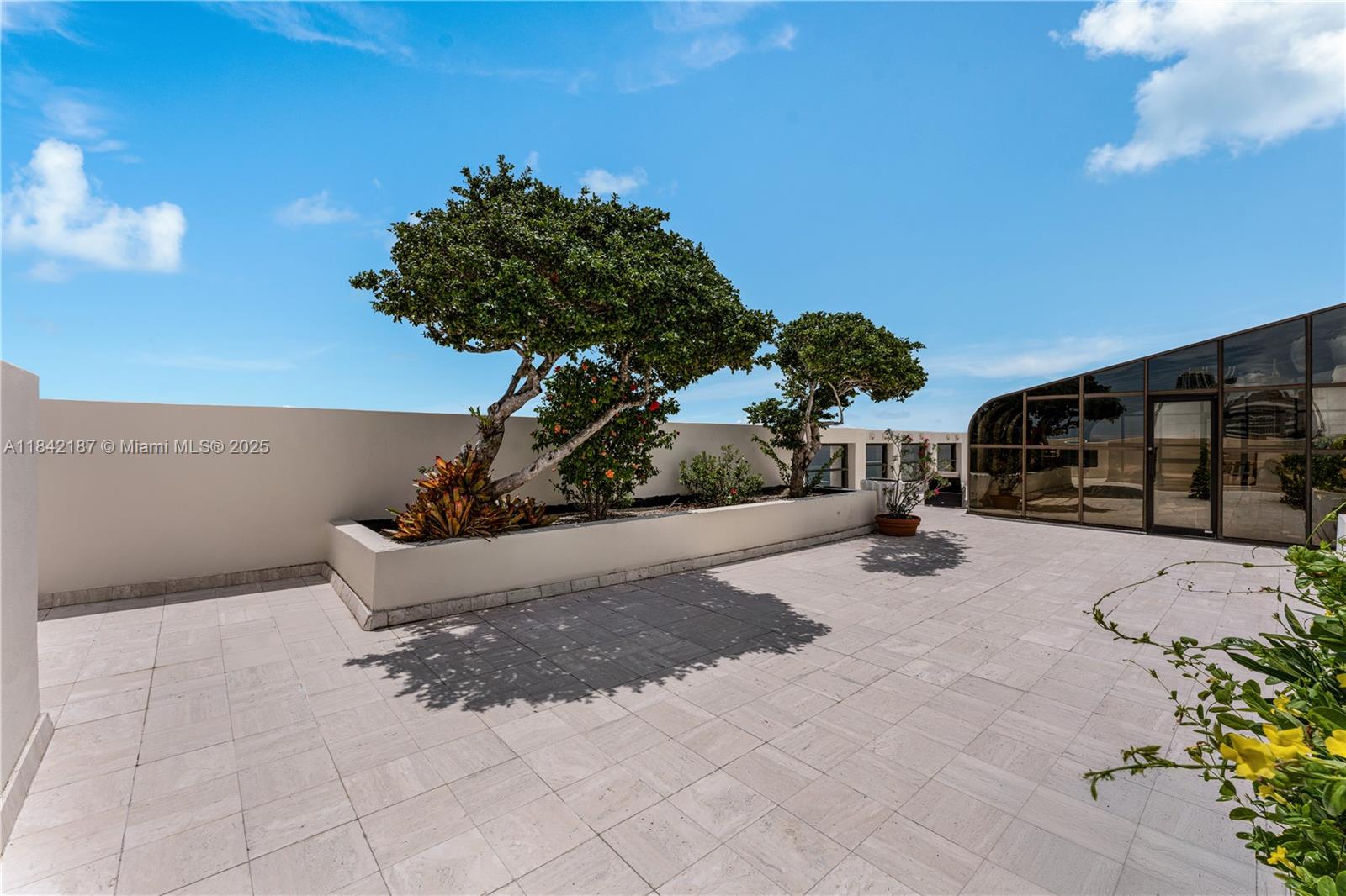 5757 Collins Ave #PH-4, Miami Beach, Florida image 23