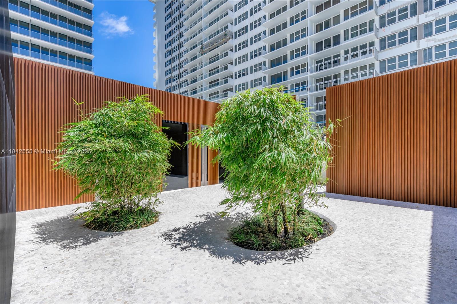 2000 S Ocean Drive #32A, Hallandale Beach, Florida image 12