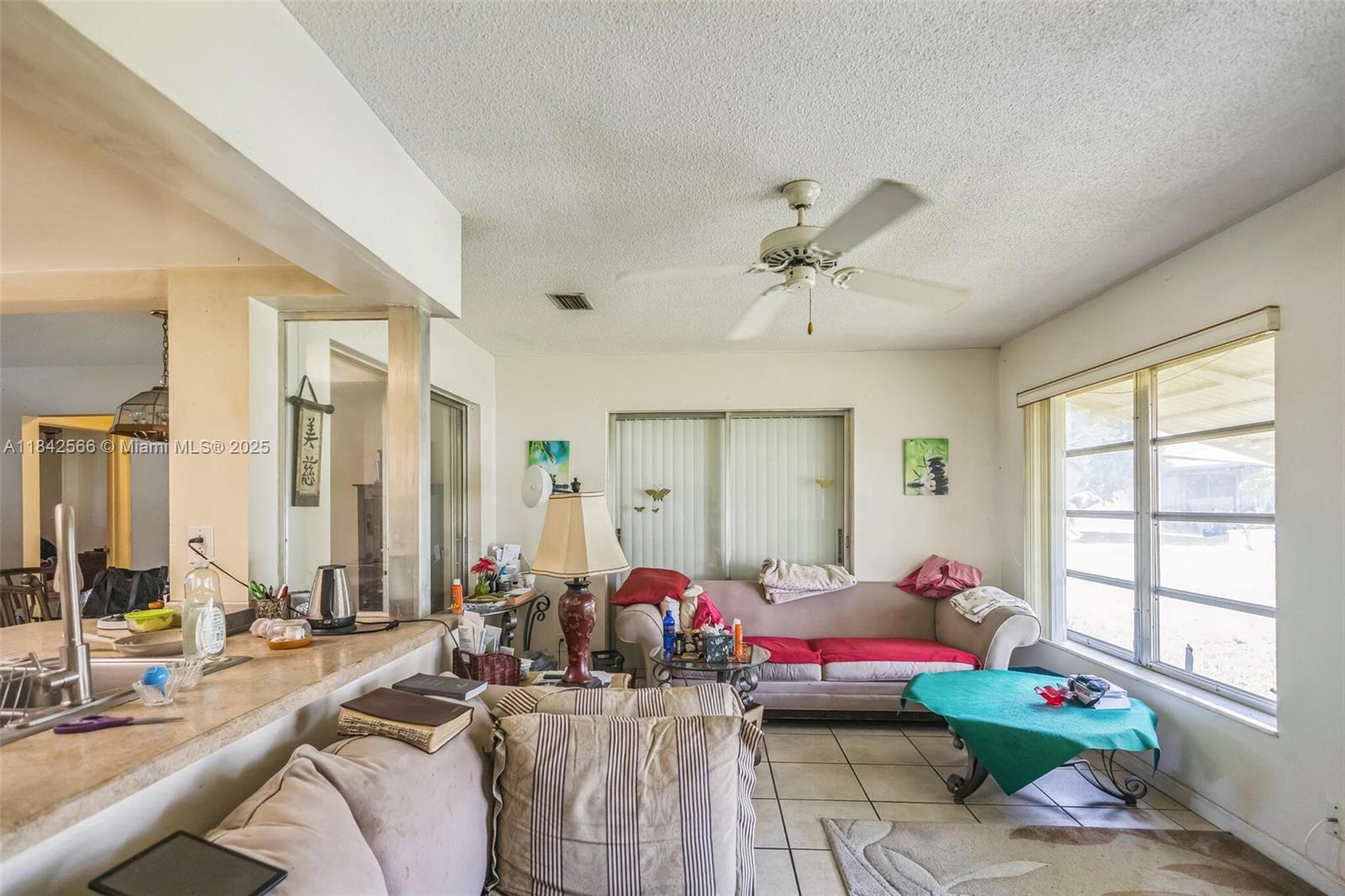 4906 NW 53rd Ct, Tamarac, Florida image 13
