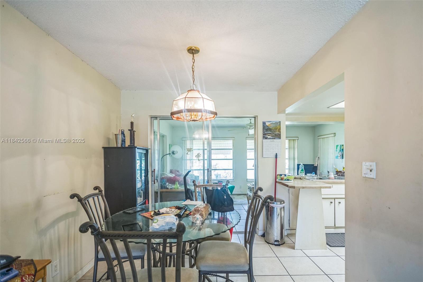 4906 NW 53rd Ct, Tamarac, Florida image 5