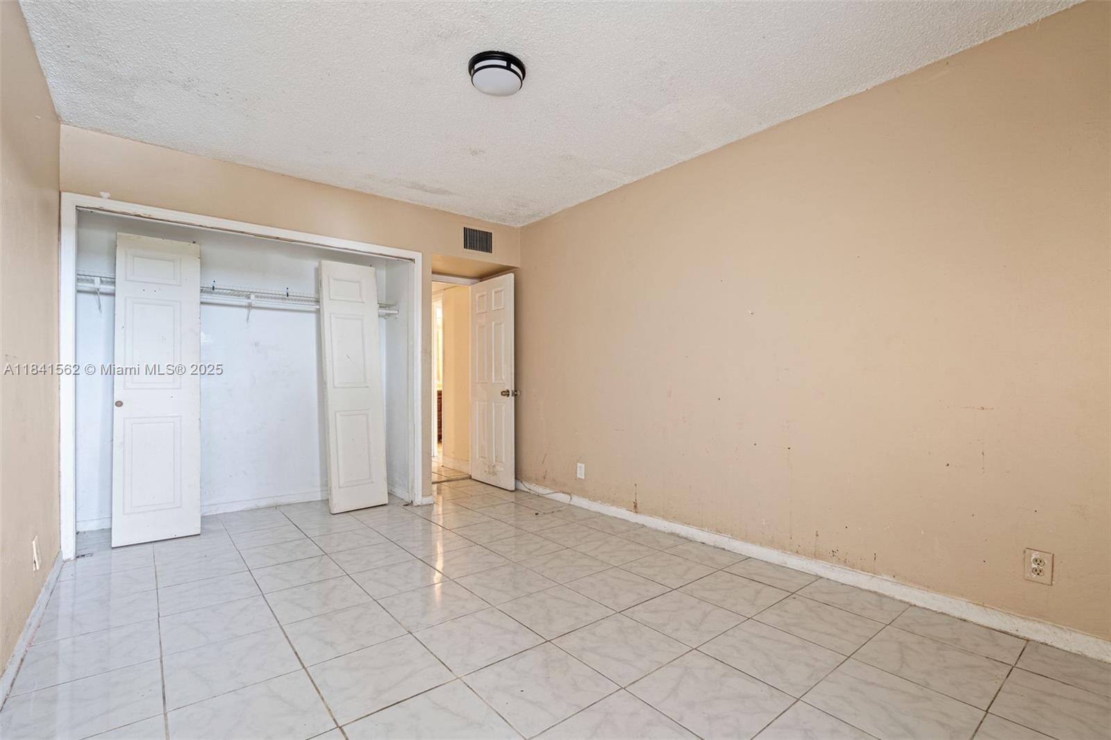3301 Spanish Moss Ter #806, Lauderhill, Florida image 15