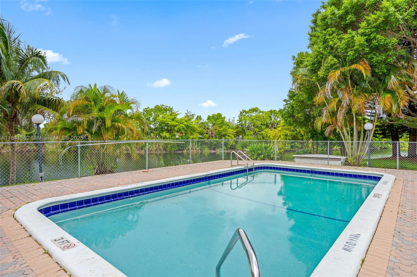 3301 Spanish Moss Ter #806, Lauderhill, Florida image 26