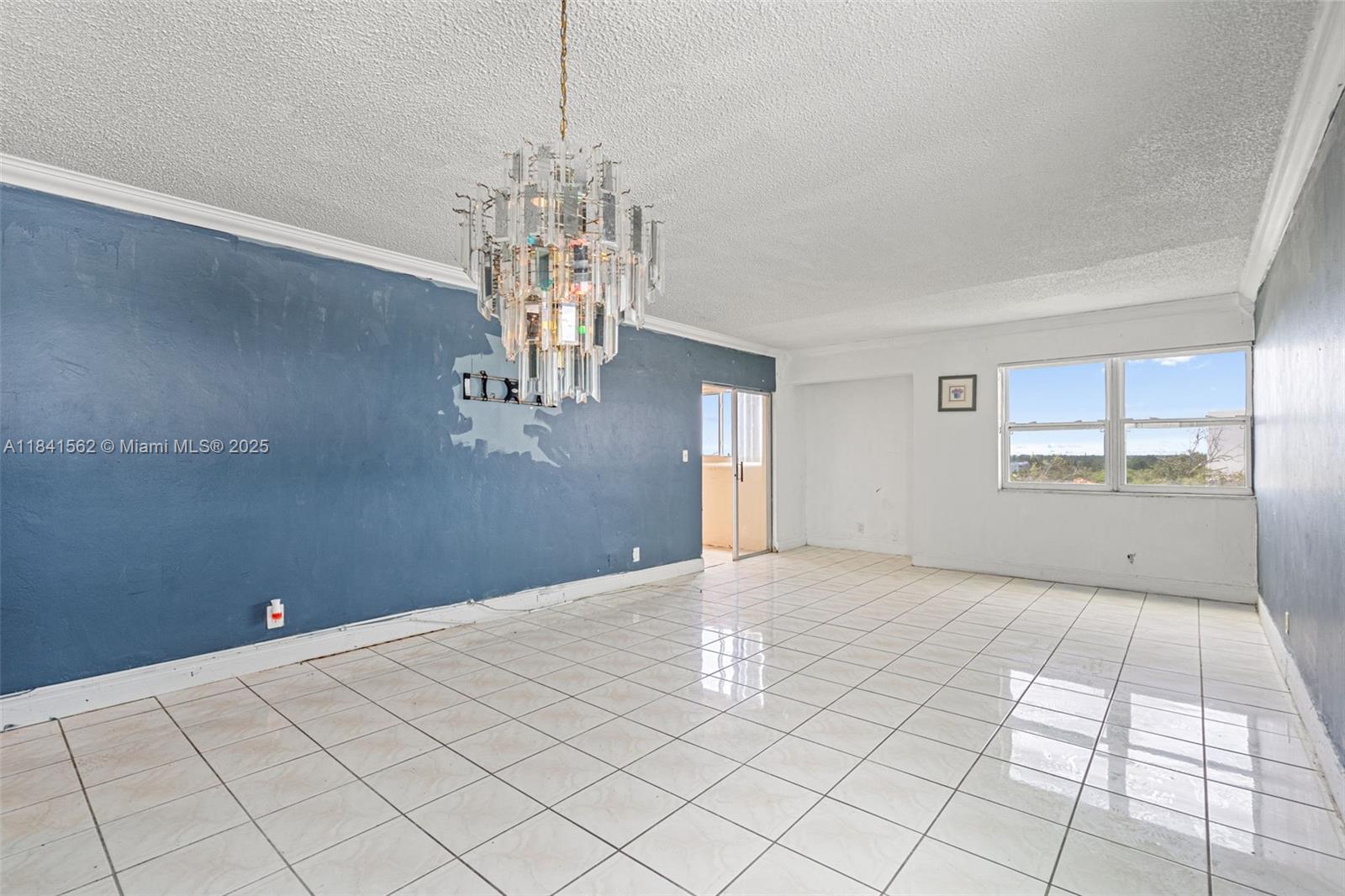3301 Spanish Moss Ter #806, Lauderhill, Florida image 7