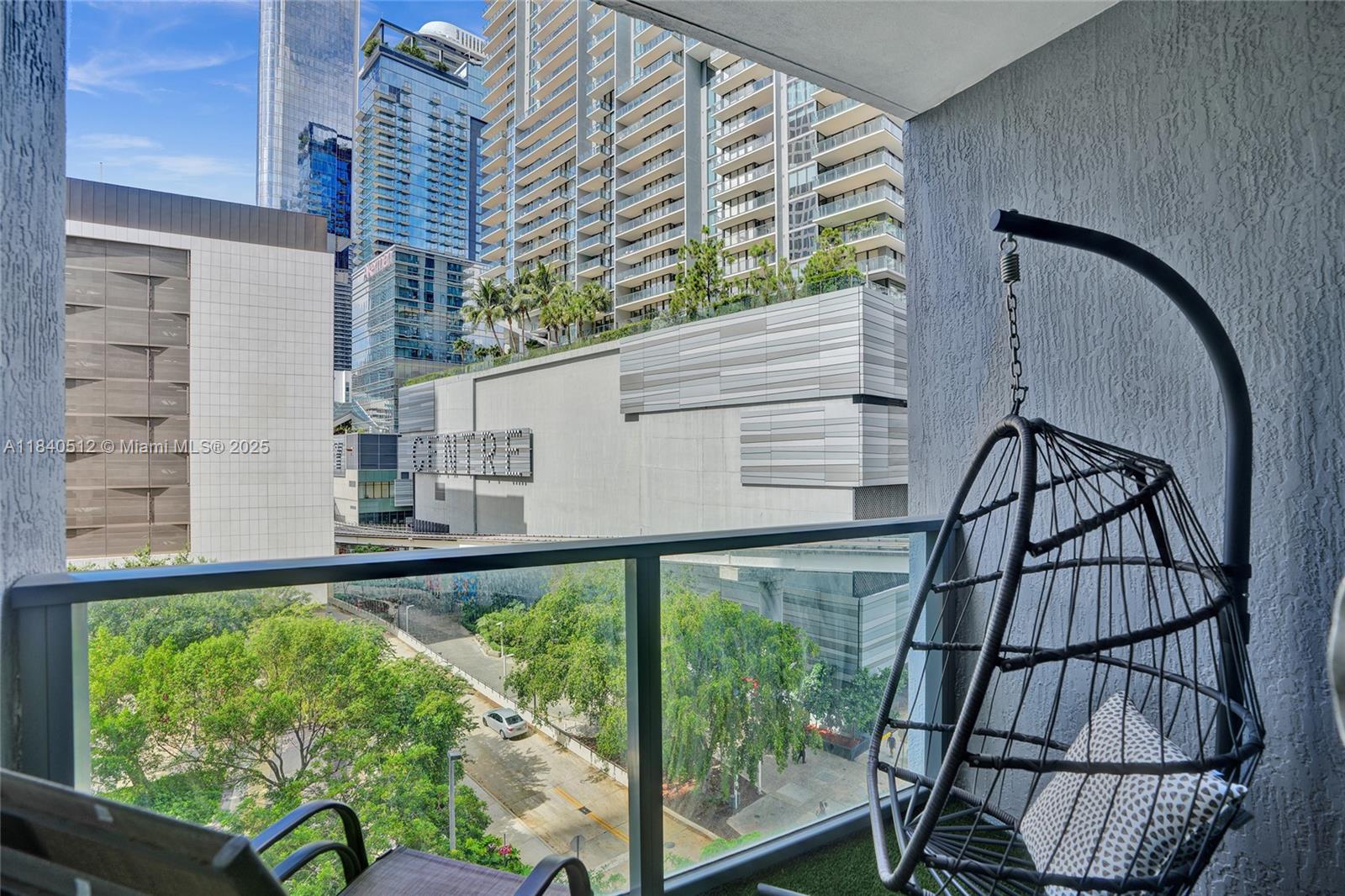 31 SE 6th St #805, Miami, Florida image 29