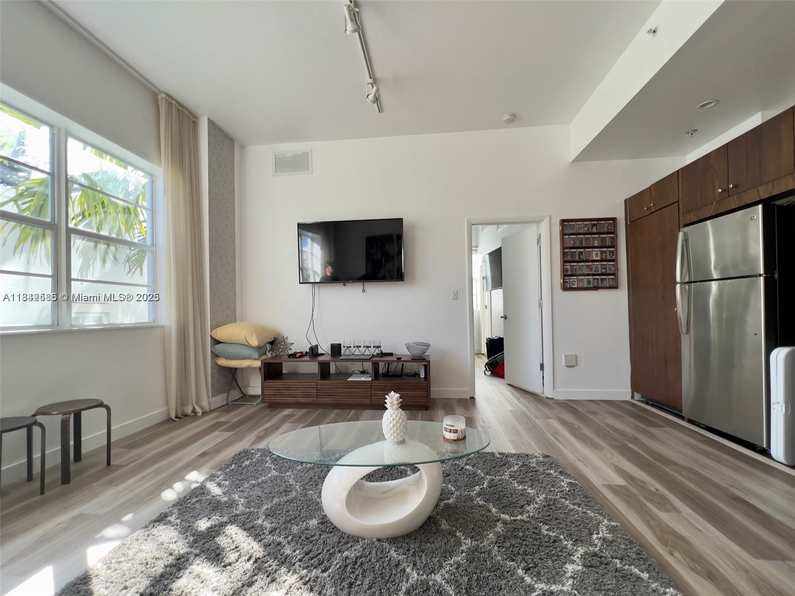 Property photo # 6