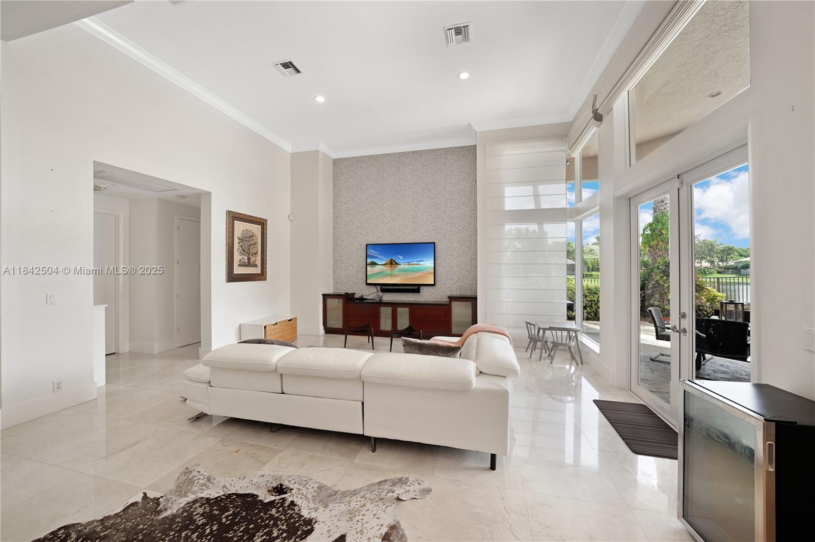 2458 Provence Ct, Weston, Florida image 21