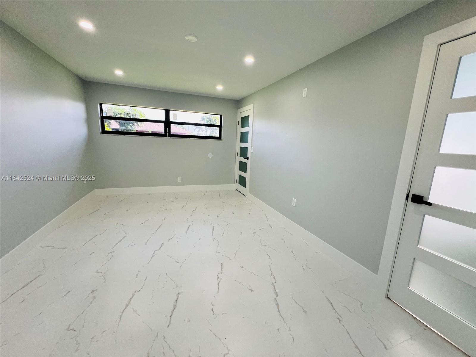 235 SE 44th St, Cape Coral, Florida image 13