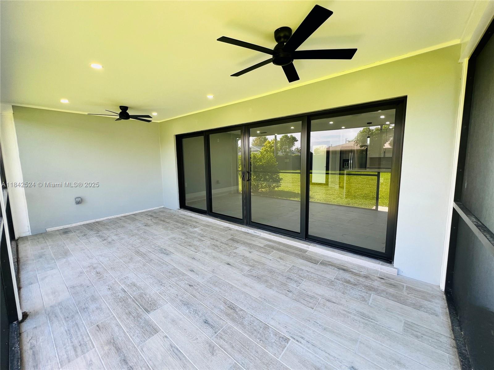 235 SE 44th St, Cape Coral, Florida image 21